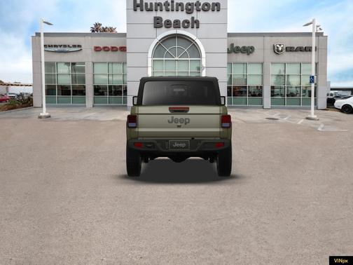 2026 Jeep Gladiator Sport