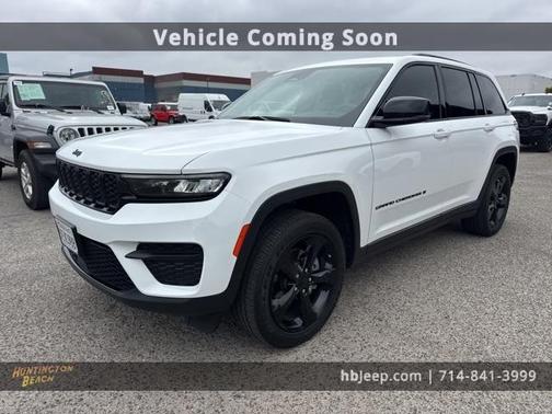 2023 Jeep Grand Cherokee Altitude