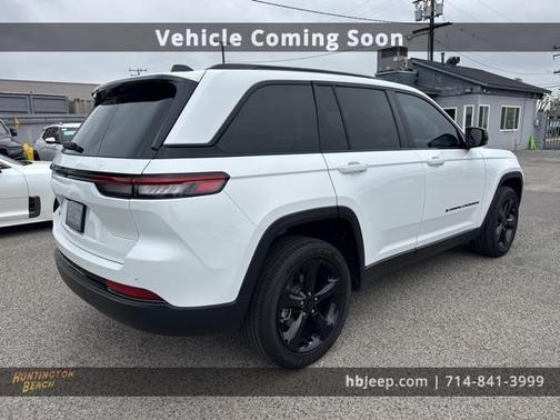 2023 Jeep Grand Cherokee Altitude