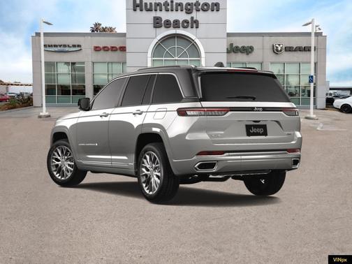 2025 Jeep Grand Cherokee Summit