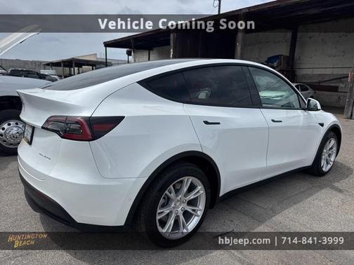 2022 Tesla Model Y Long Range