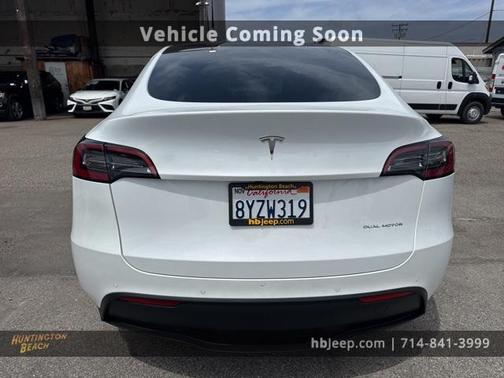 2022 Tesla Model Y Long Range