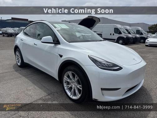2022 Tesla Model Y Long Range