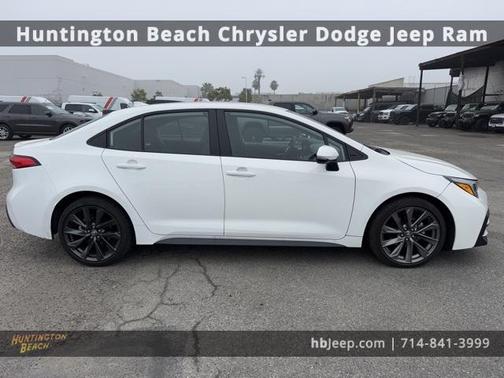 2025 Toyota Corolla SE