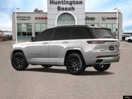 2025 Jeep Grand Cherokee Summit