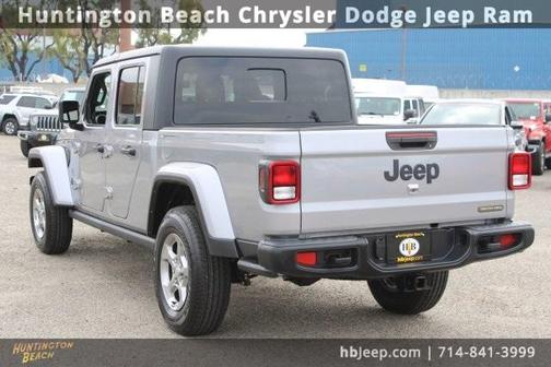 2021 Jeep Gladiator Sport
