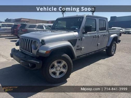 2021 Jeep Gladiator Sport
