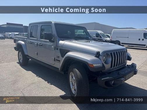 2021 Jeep Gladiator Sport