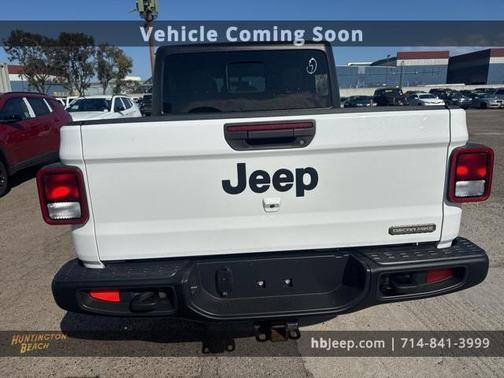 2021 Jeep Gladiator Sport