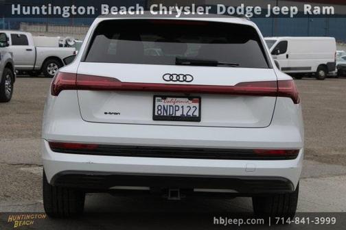 2019 Audi e-tron Premium Plus