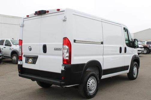 2025 RAM ProMaster 1500 Low Roof