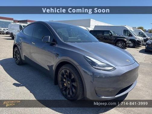 2023 Tesla Model Y Long Range