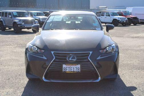 2018 Lexus IS 300 Base