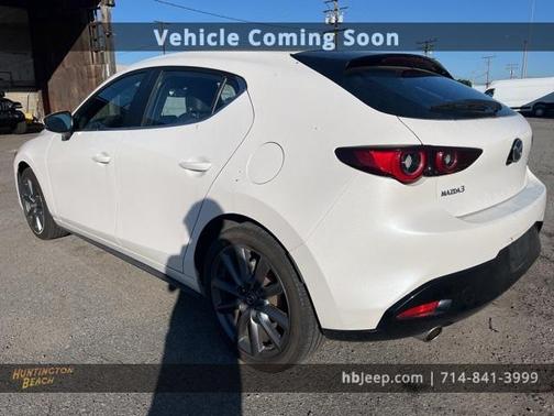 2023 Mazda Mazda3 FWD w/Preferred Package