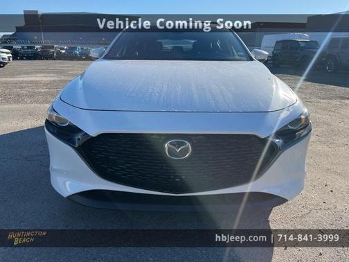 2023 Mazda Mazda3 FWD w/Preferred Package