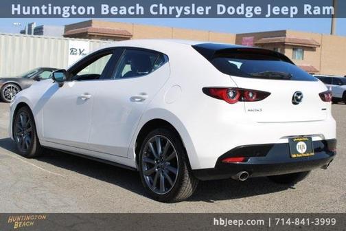 2023 Mazda Mazda3 FWD w/Preferred Package