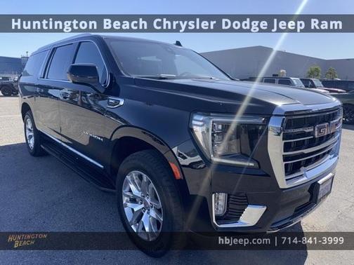 2022 GMC Yukon XL SLT