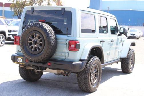 Earl Clearcoat 2023 Jeep Wrangler Rubicon 392