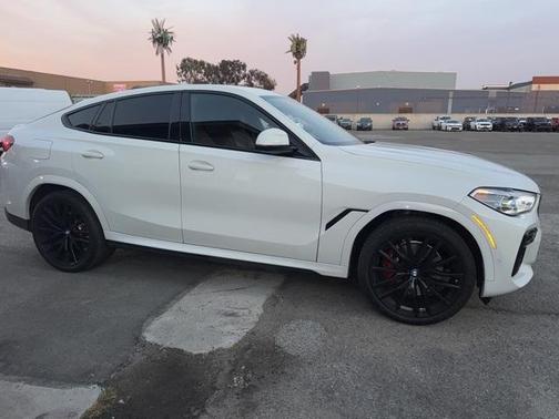 2022 BMW X6 xDrive40i