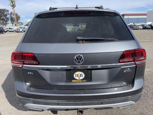 2018 Volkswagen Atlas 3.6L SEL Premium