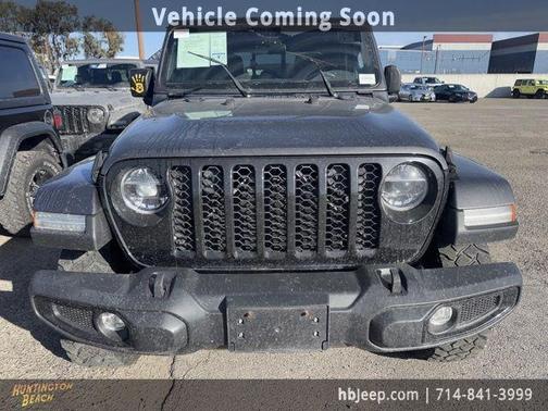 2022 Jeep Gladiator Sport