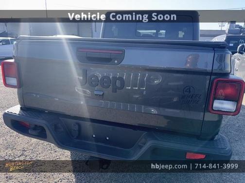 2022 Jeep Gladiator Sport