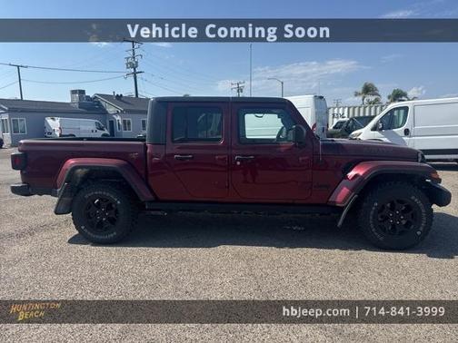 2021 Jeep Gladiator Sport