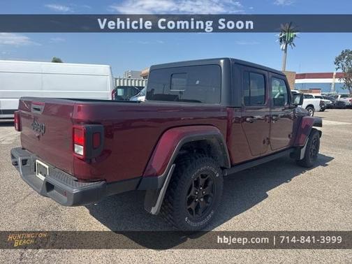 2021 Jeep Gladiator Sport