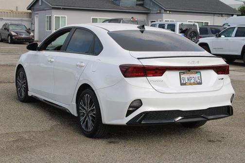 Snow White Pearl 2024 Kia Forte GT-Line
