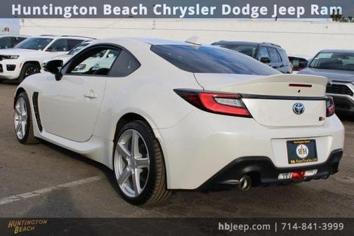 2024 Toyota GR86 Premium