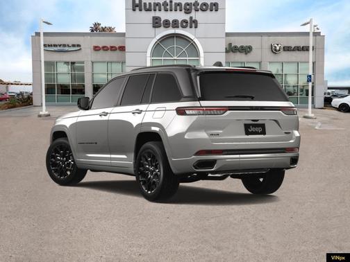 2025 Jeep Grand Cherokee Summit