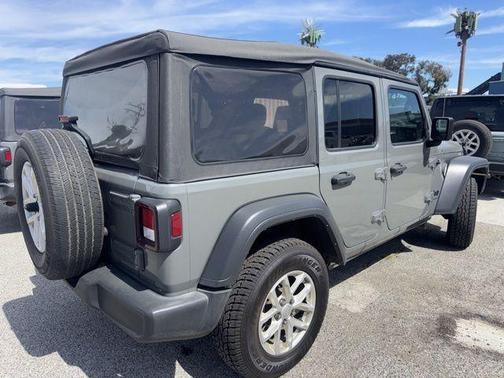 Sting Gray Clearcoat 2023 Jeep Wrangler Sport