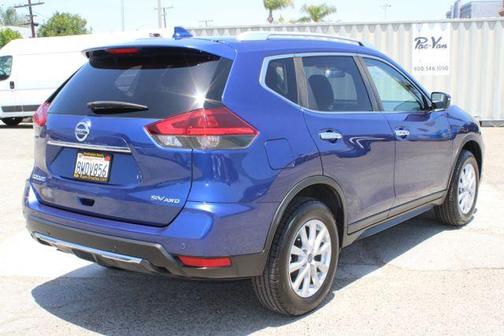 Caspian Blue Metallic 2020 Nissan Rogue SV