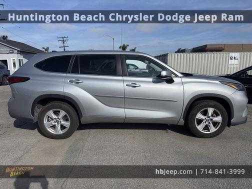 2023 Toyota Highlander L