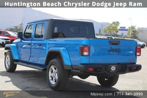 2021 Jeep Gladiator Sport