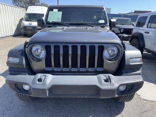 Granite Crystal Clearcoat Metallic 2022 Jeep Wrangler Unlimited Sport