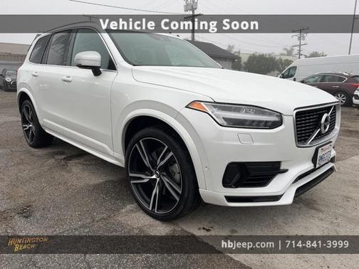 2019 Volvo XC90 Hybrid T8 R-Design