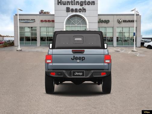 2025 Jeep Gladiator Sport