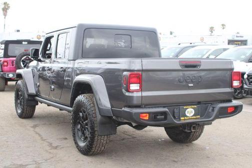 Granite Crystal Clearcoat Metallic 2021 Jeep Gladiator Sport