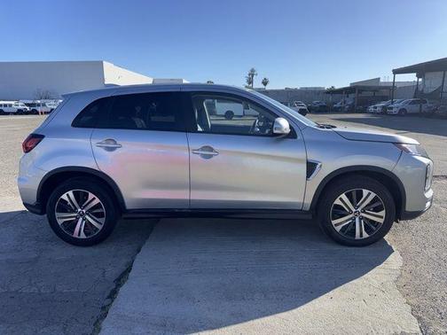 2024 Mitsubishi Outlander Sport 2.0 ES