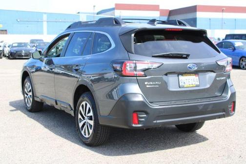 Magnetite Gray Metallic 2021 Subaru Outback Premium