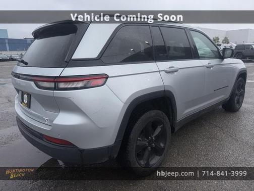 2023 Jeep Grand Cherokee Altitude