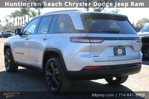 2023 Jeep Grand Cherokee Altitude