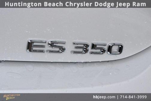 2022 Lexus ES 350 Base