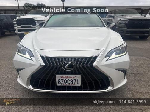 2022 Lexus ES 350 Base