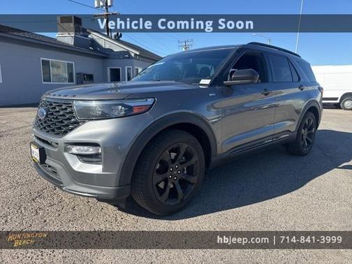 2024 Ford Explorer ST-Line