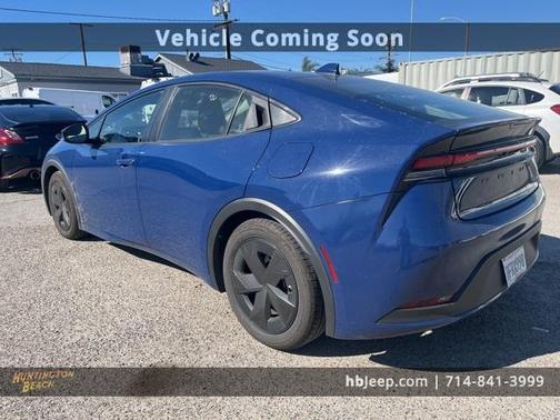 2023 Toyota Prius LE