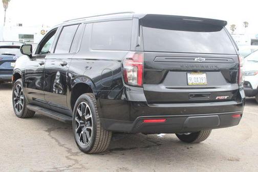 Black 2024 Chevrolet Suburban RST