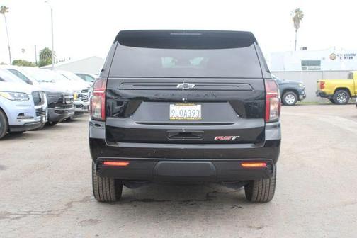 Black 2024 Chevrolet Suburban RST