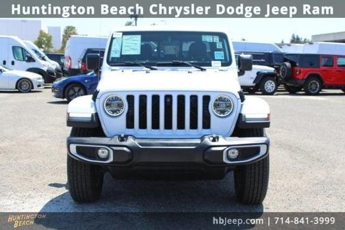 2022 Jeep Gladiator Overland